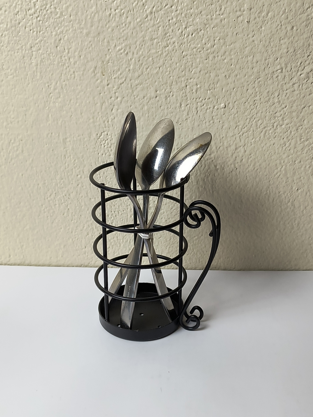 Black Metal Utensil Holder